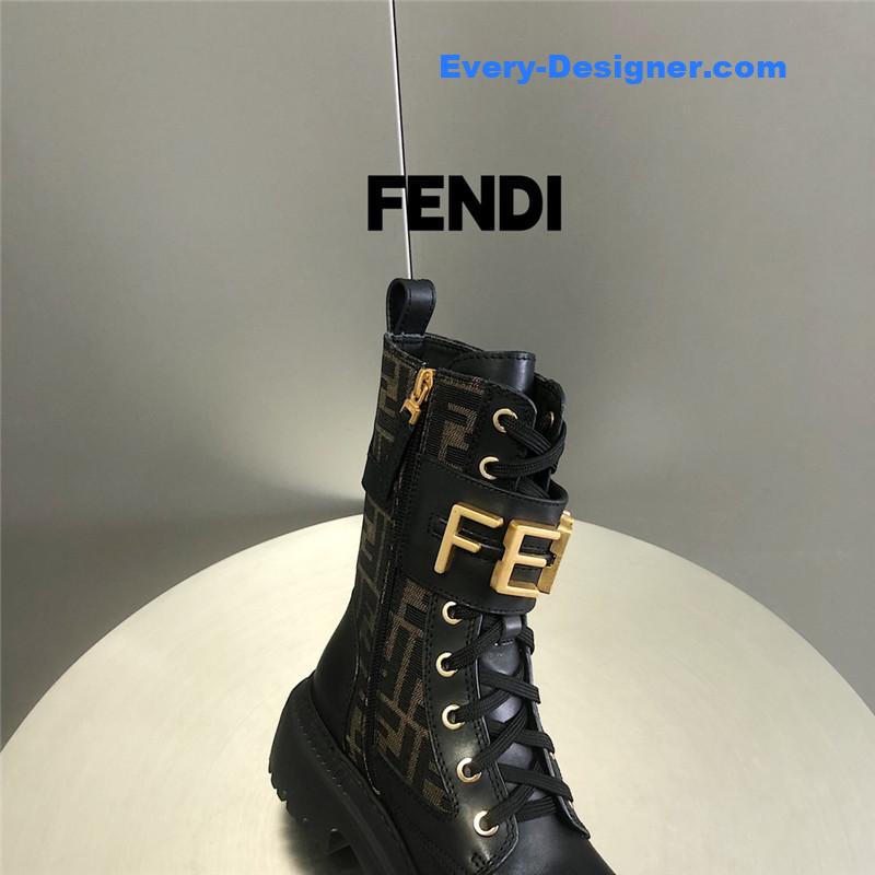 F**di metal logo martin boots short boots