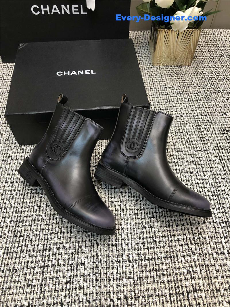 CC polished cowhide boots