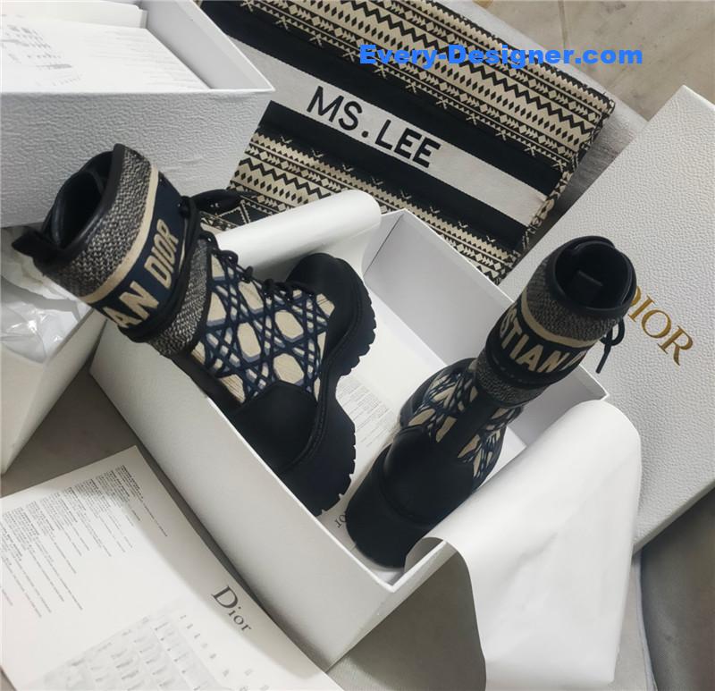 D10r new series of early autumn d-major series martin boots