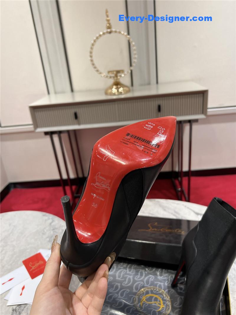 Chr1st1an louboutin chelsea chick booty ankle boots