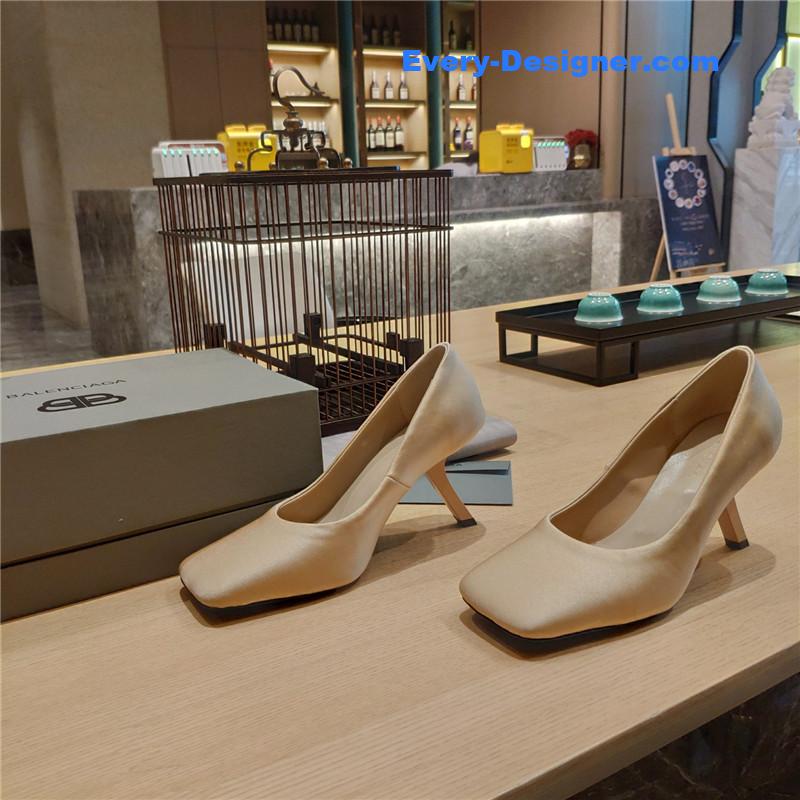 Ba1en*iaga new figure 7 shoes