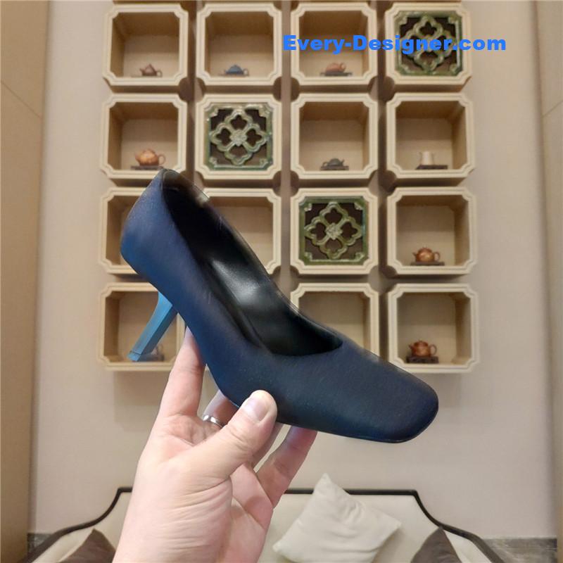 Ba1en*iaga new figure 7 shoes