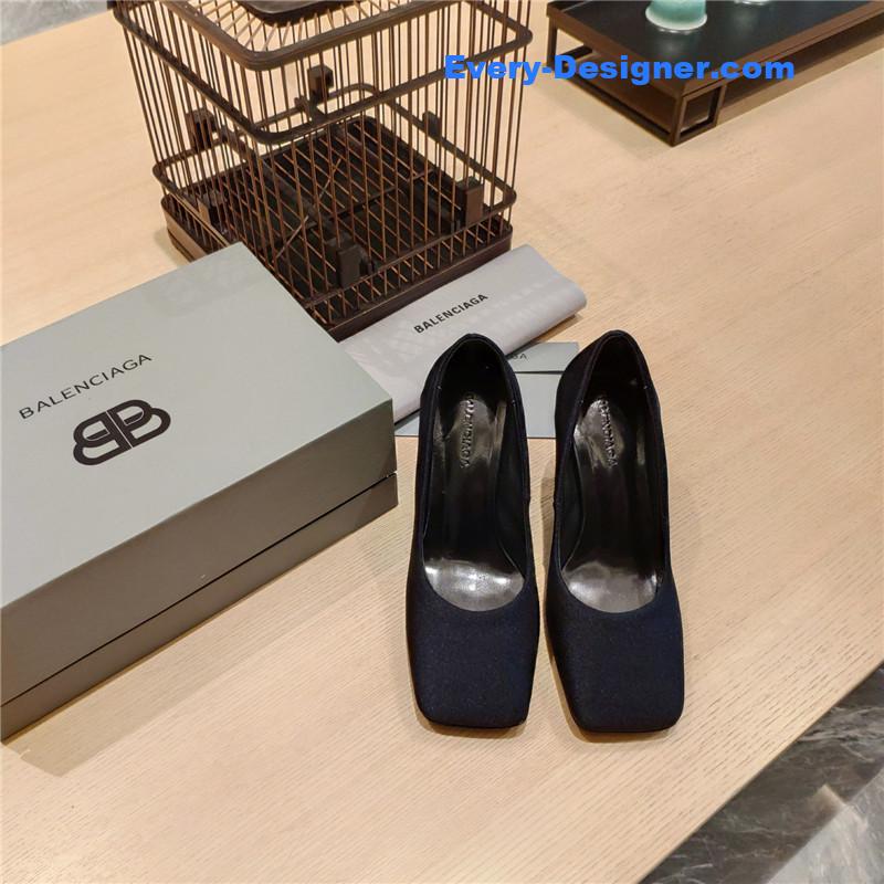 Ba1en*iaga new figure 7 shoes