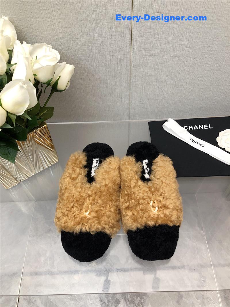 CC furry slippers