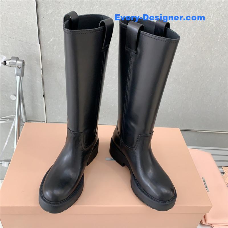 M1um1u new knight boots