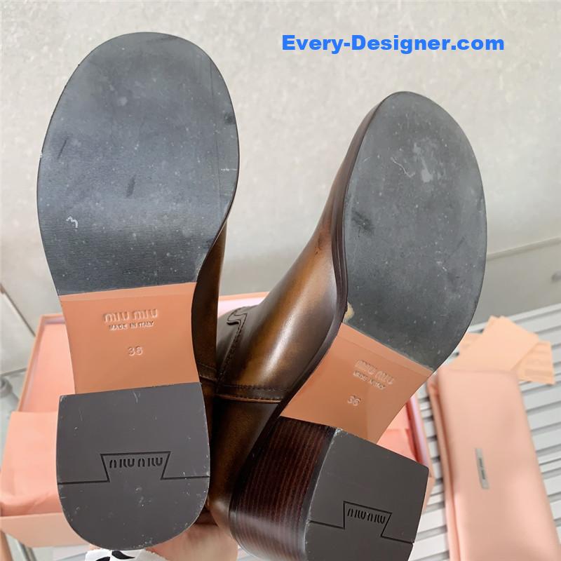 M1um1u new knight boots