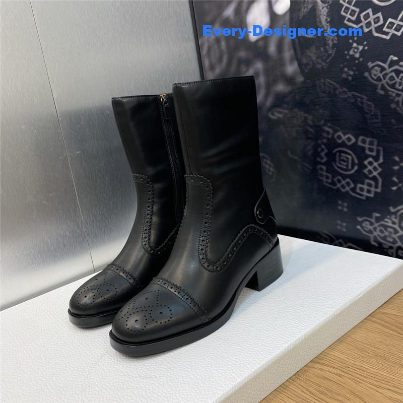 D10r thick heel round toe slip-on belt buckle knight boots