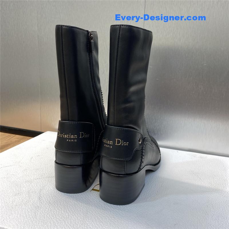 D10r thick heel round toe slip-on belt buckle knight boots