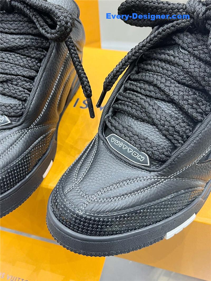 l0vis Vvtt0n lv skate patchwork sneakers