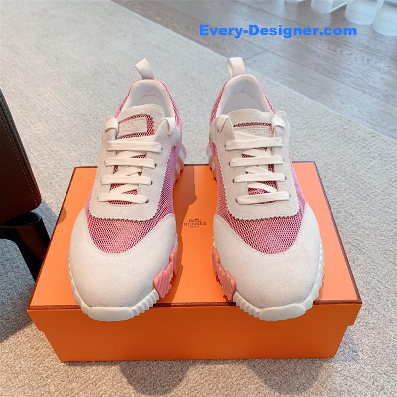 H**me5 pink bouncing sneakers