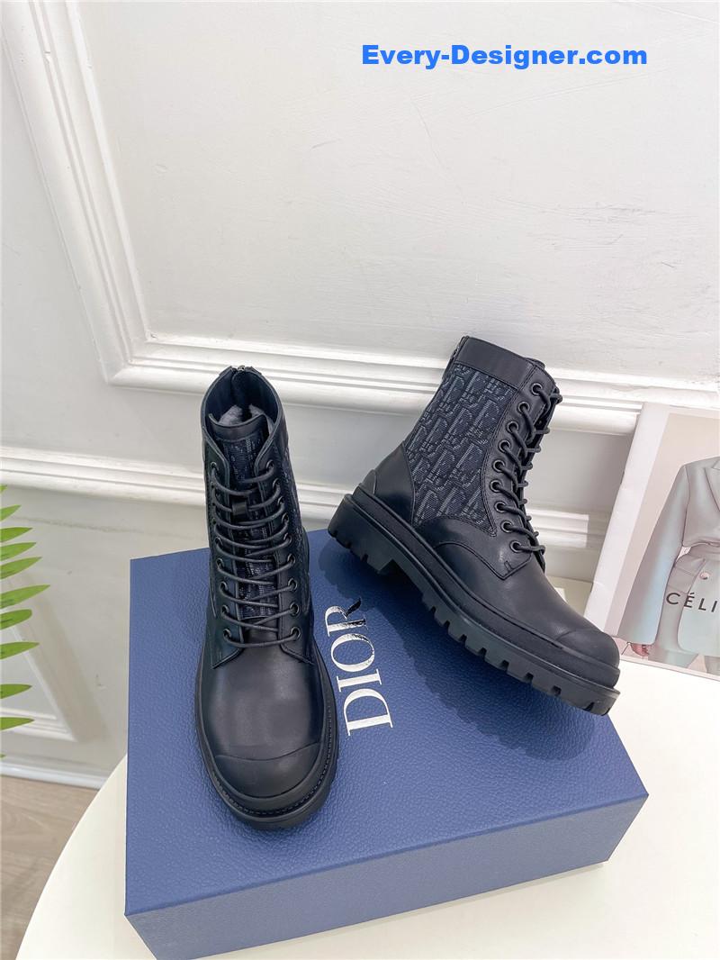 D10r new wool boots