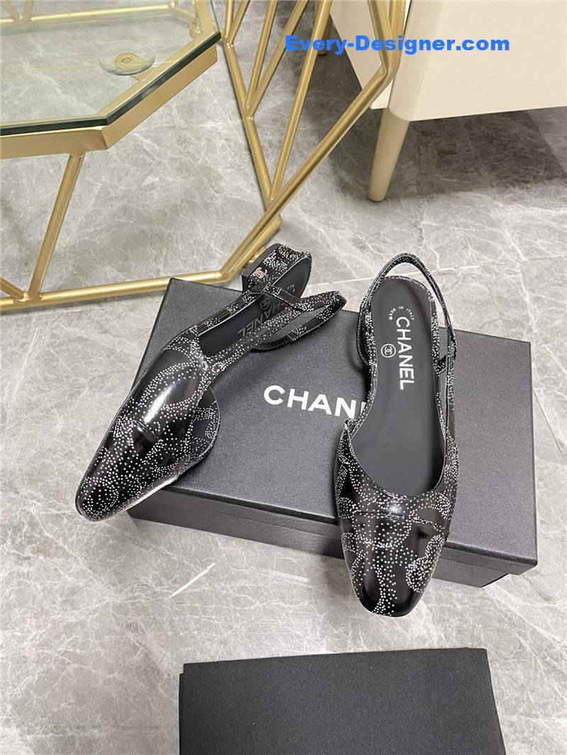 Ch**el thick heel side hollow sandals