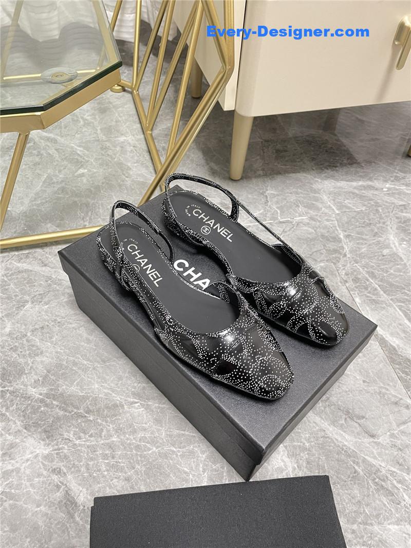 Ch**el thick heel side hollow sandals