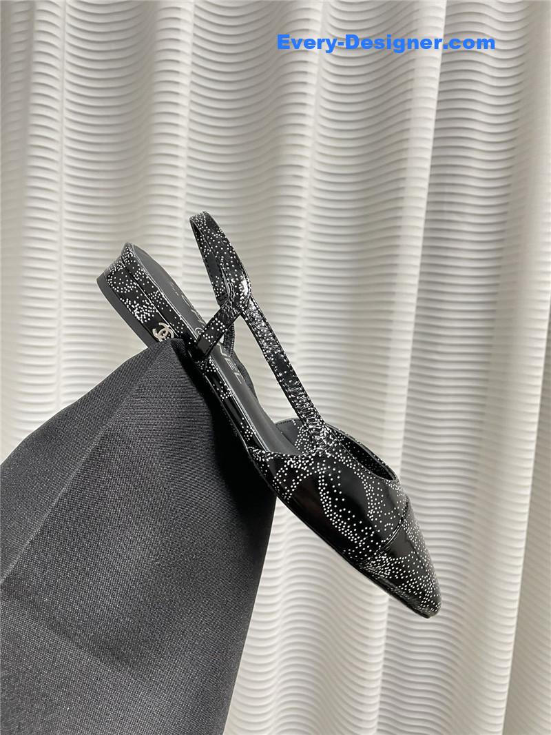 Ch**el thick heel side hollow sandals