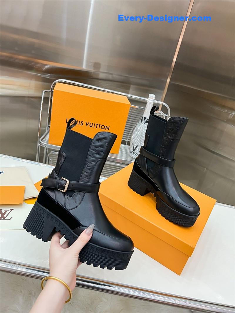l0vis Vvtt0n lv new runway style women’s boots