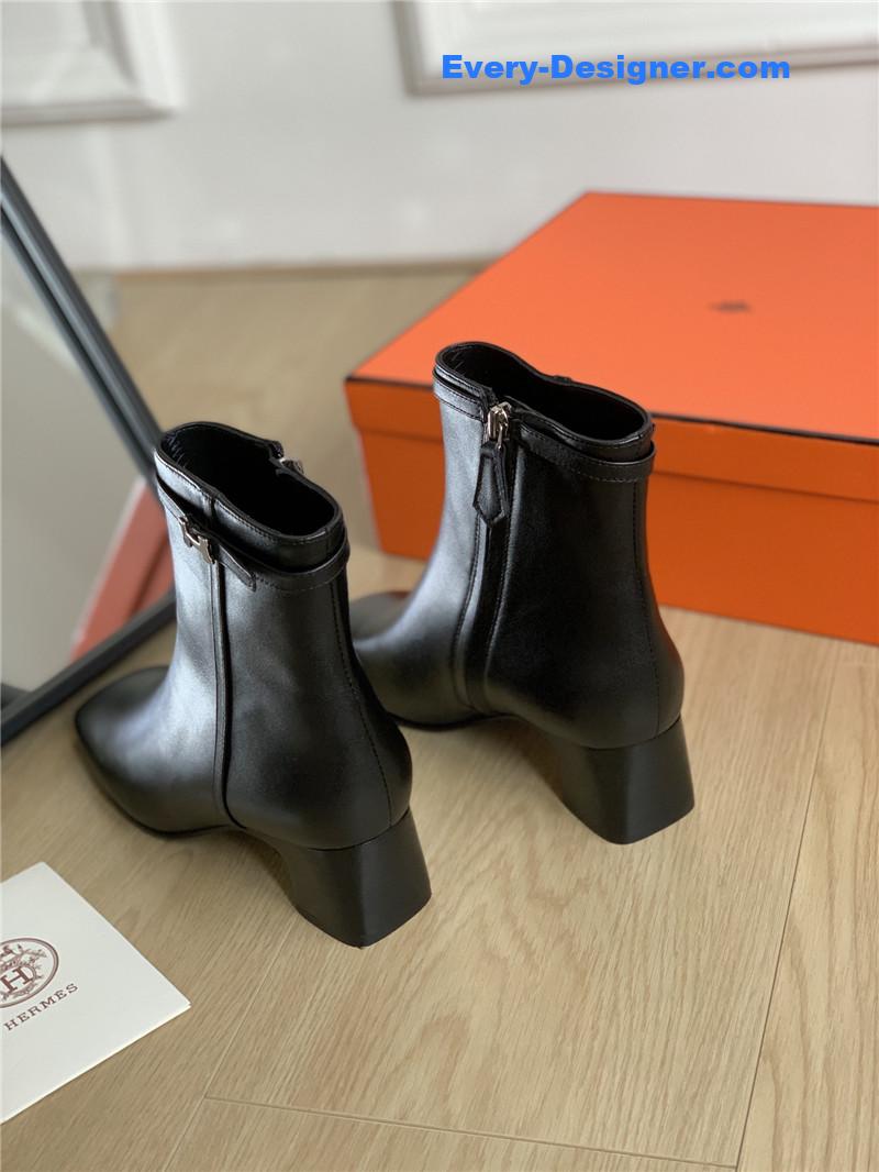 H**me5 calfskin hommage ankle boots