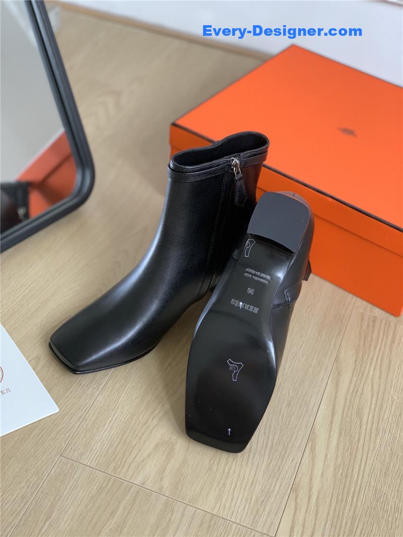 H**me5 calfskin hommage ankle boots