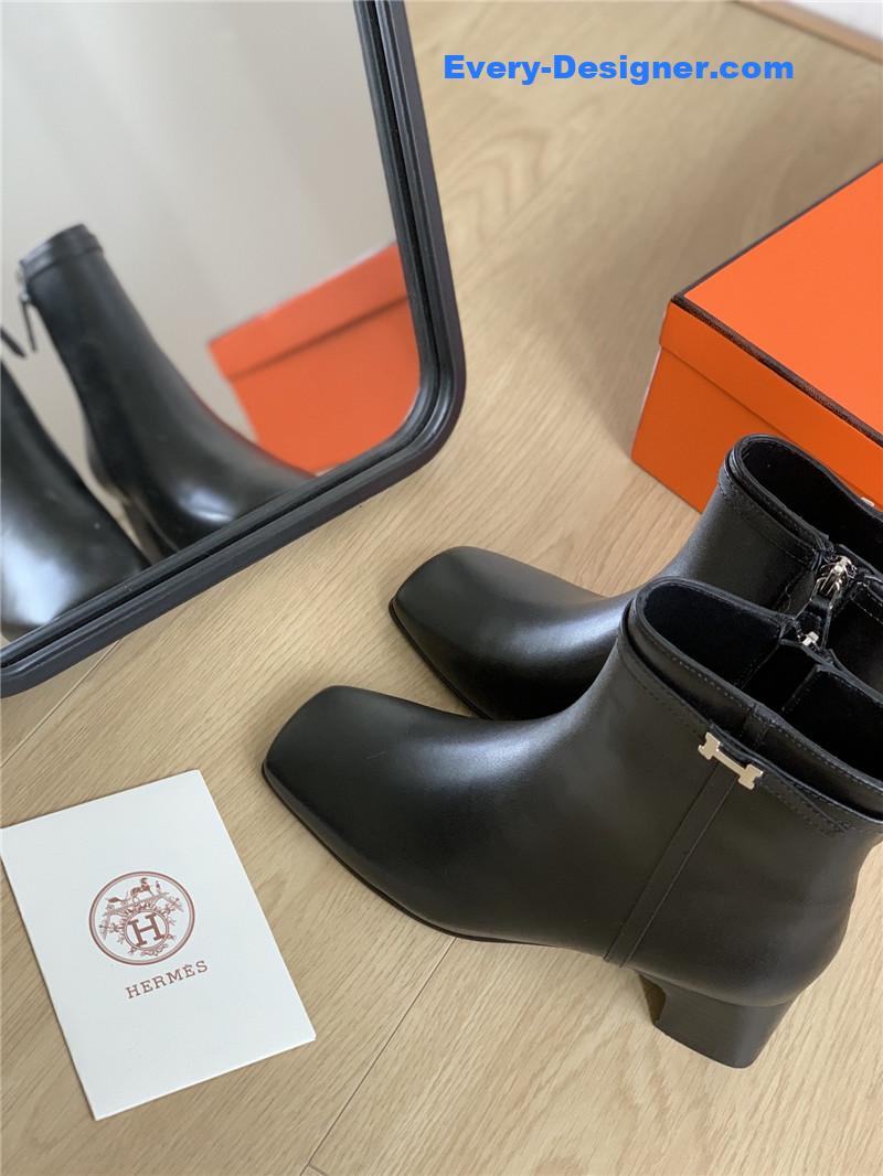 H**me5 calfskin hommage ankle boots