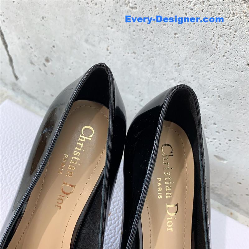 D10r new early autumn sandals