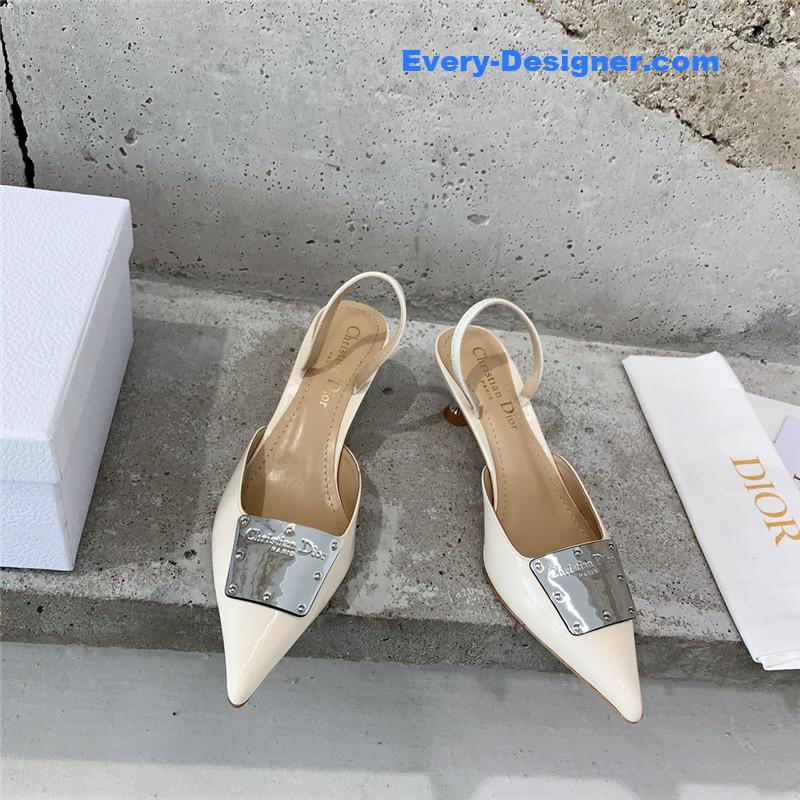 D10r new early autumn sandals