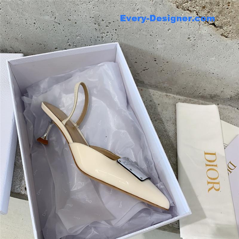 D10r new early autumn sandals