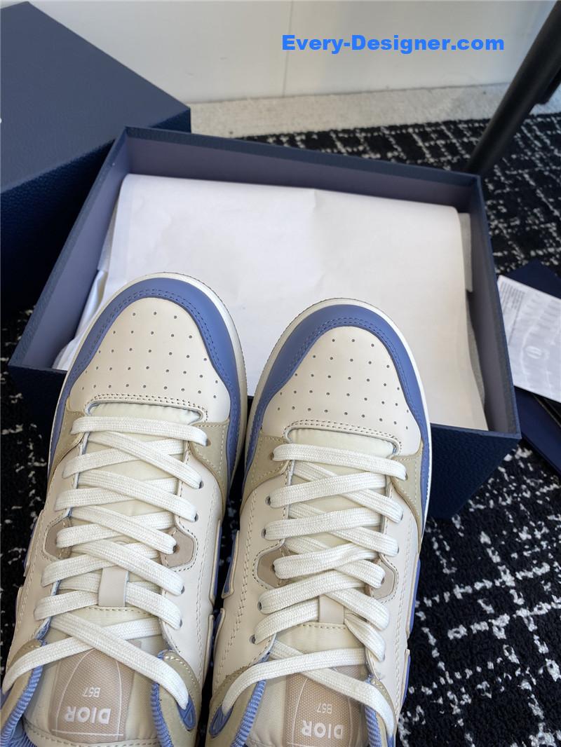 D10r couple casual sneakers