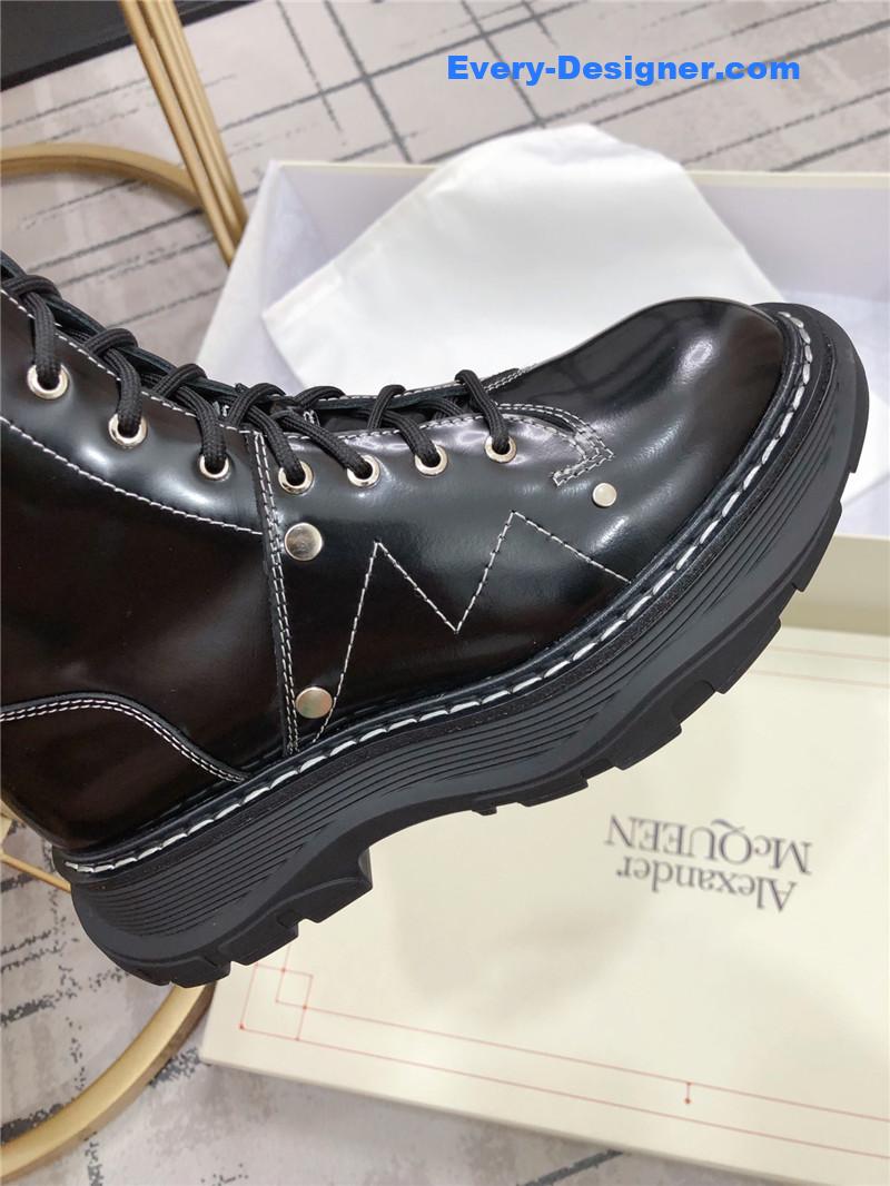 a1exa*der Mcqv*en new lace-up boots