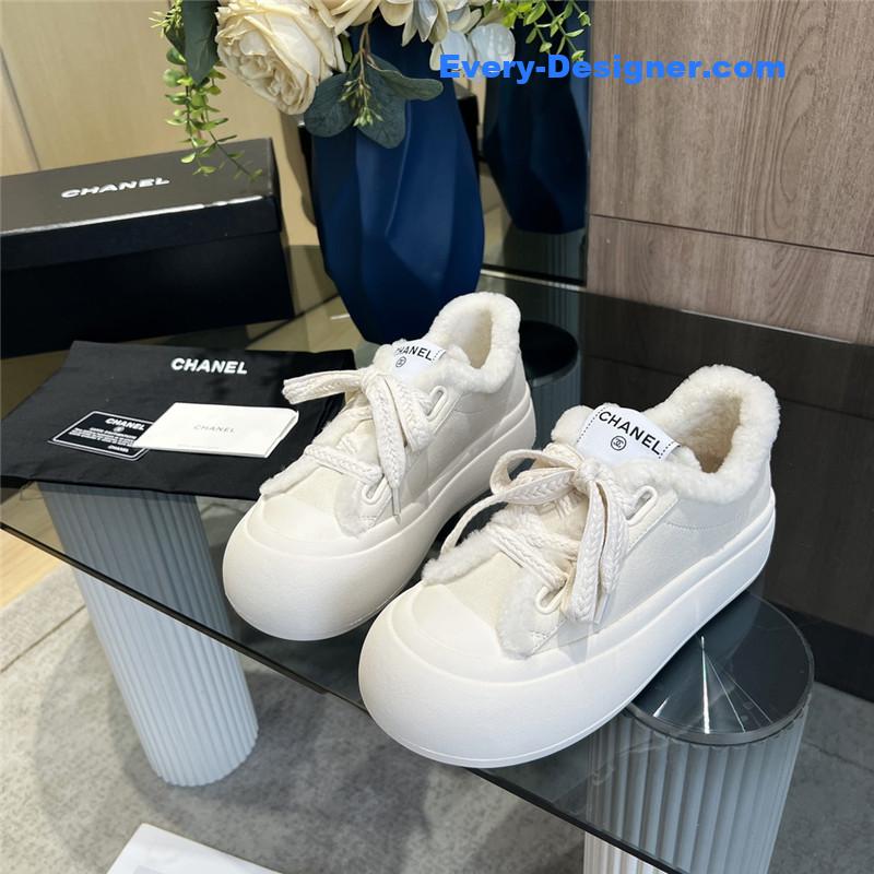 Ch**el new low top thick lace bread shoes