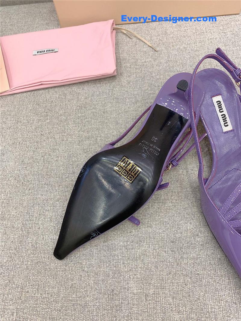 M1um1u catwalk style pointed toe kitten heels