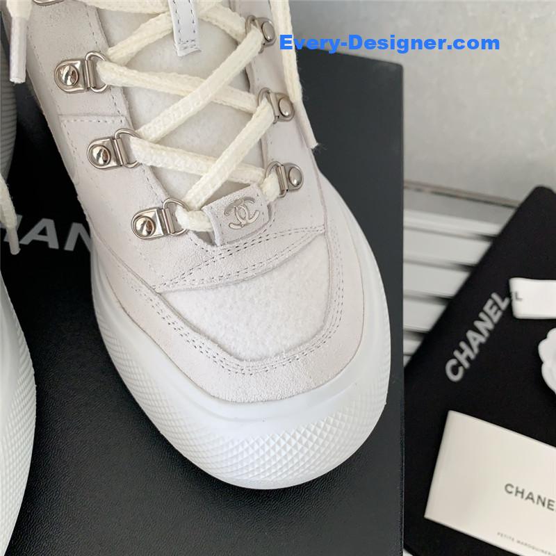 Ch**el new limited edition coco neige snow boots