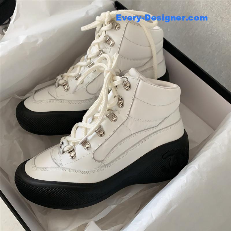 Ch**el new limited edition coco neige snow boots