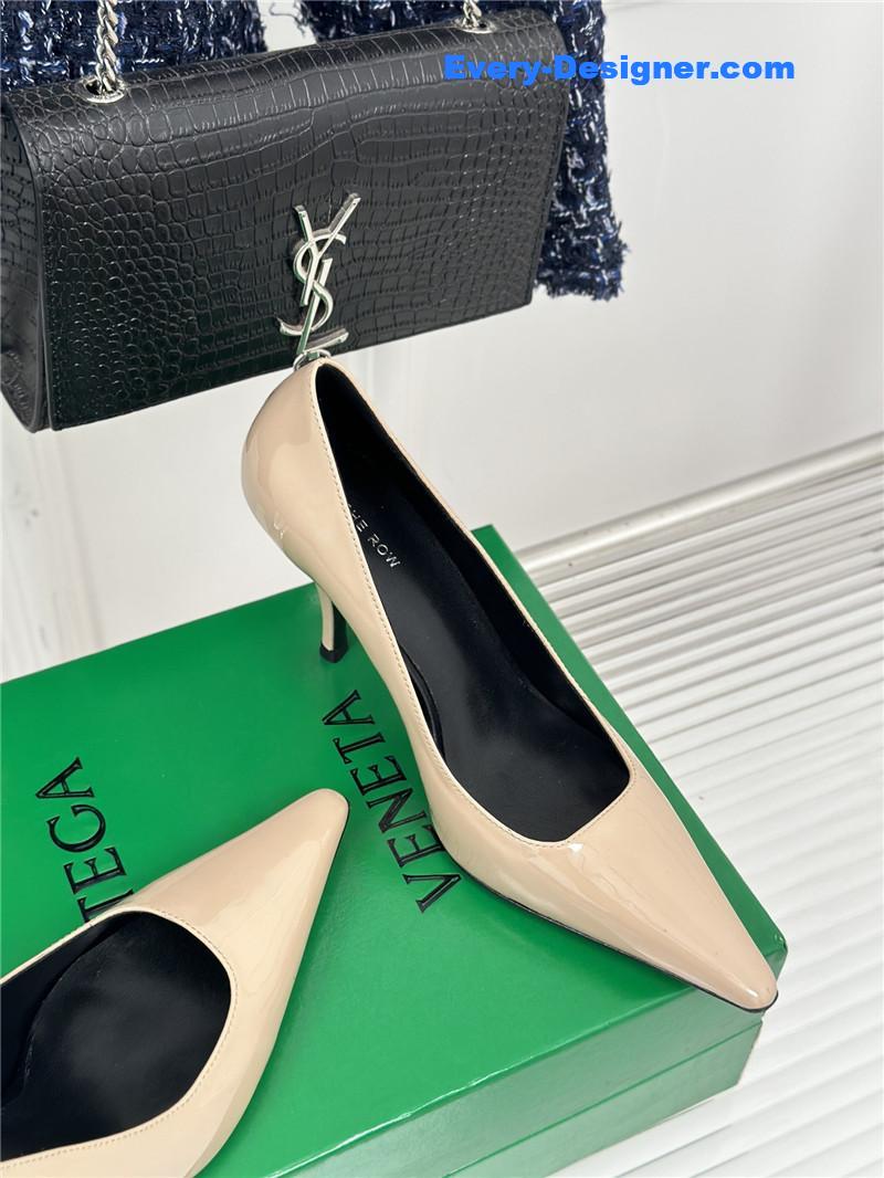 The R0w new stiletto pointed toe high heels