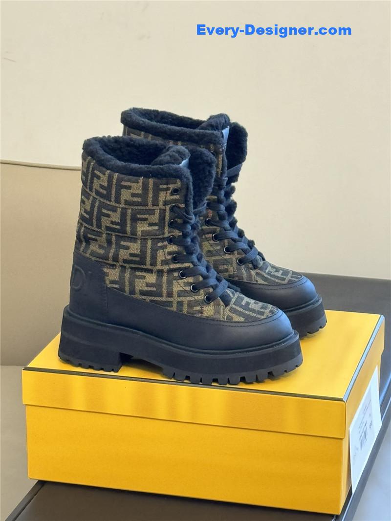 F**di signature biker ff snow boots