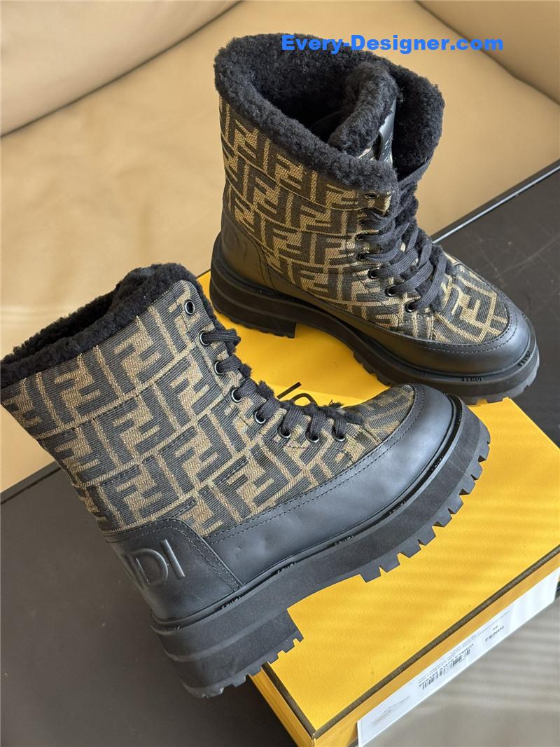 F**di signature biker ff snow boots
