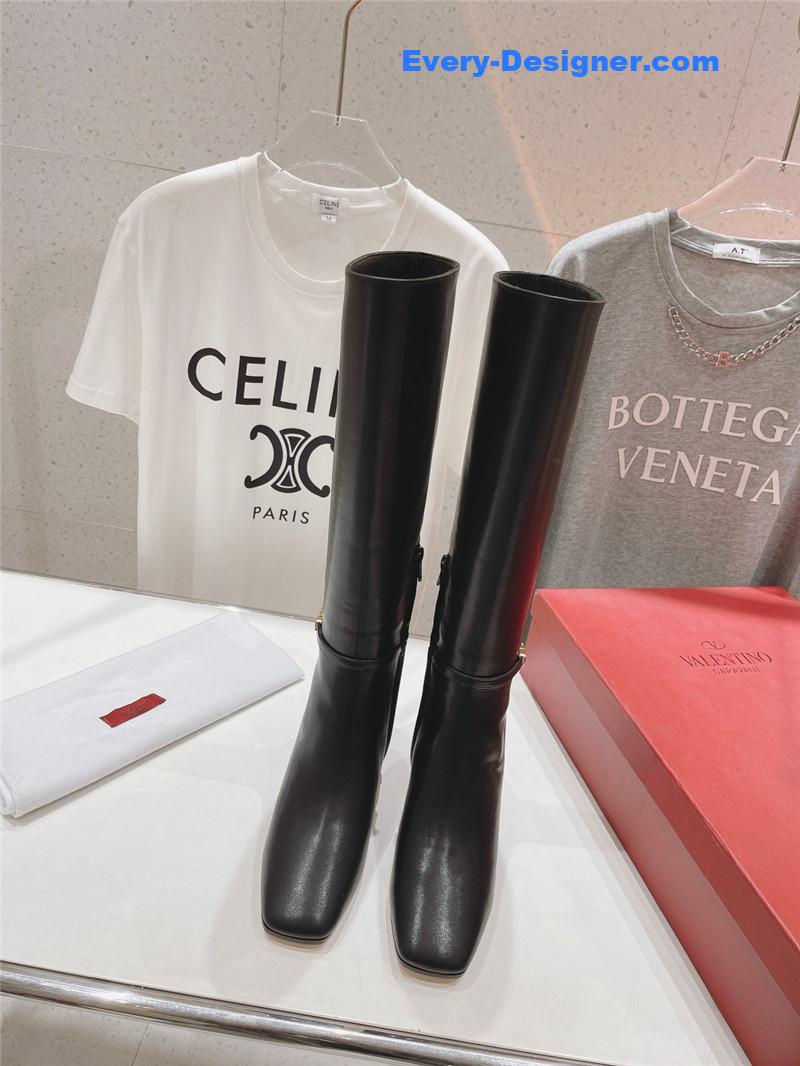 Va1e*ntin0 pointed toe chunky heel knee high boots