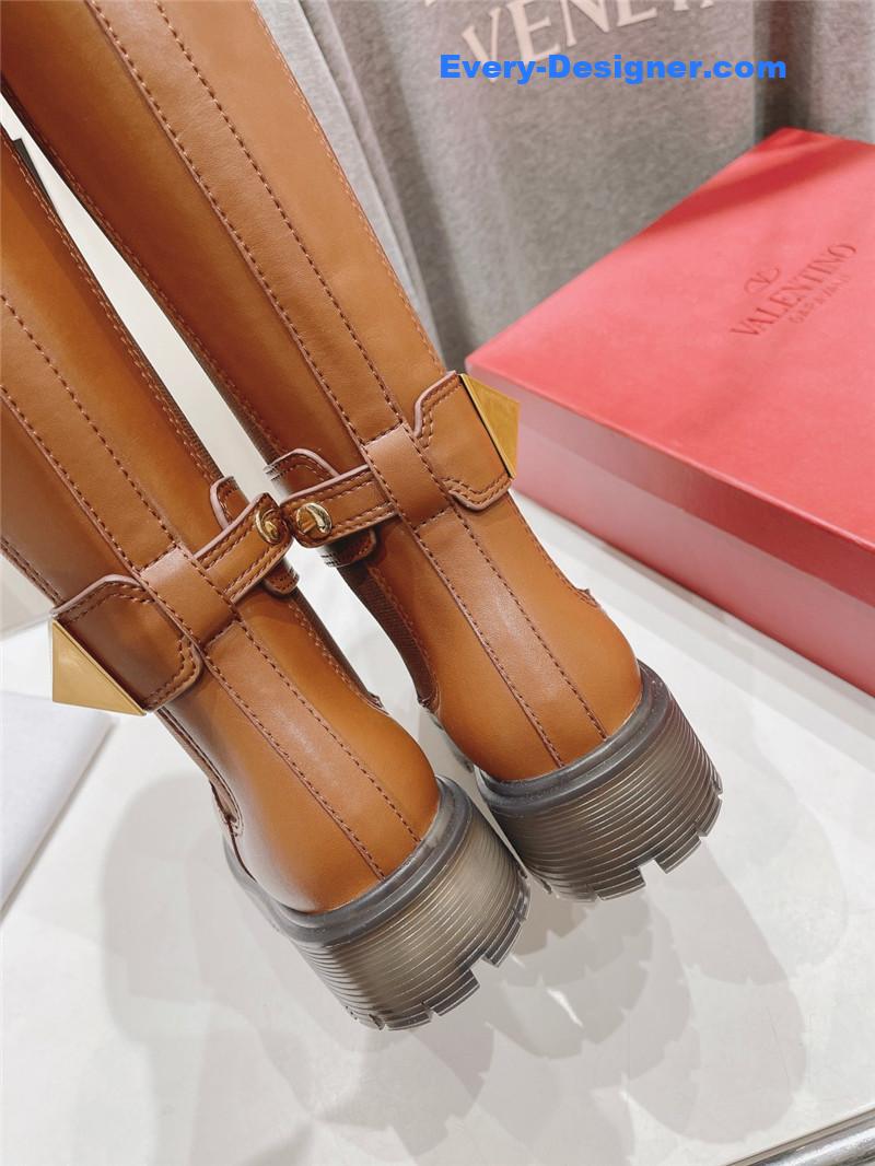 Va1e*ntin0 platform knee high boots in brown