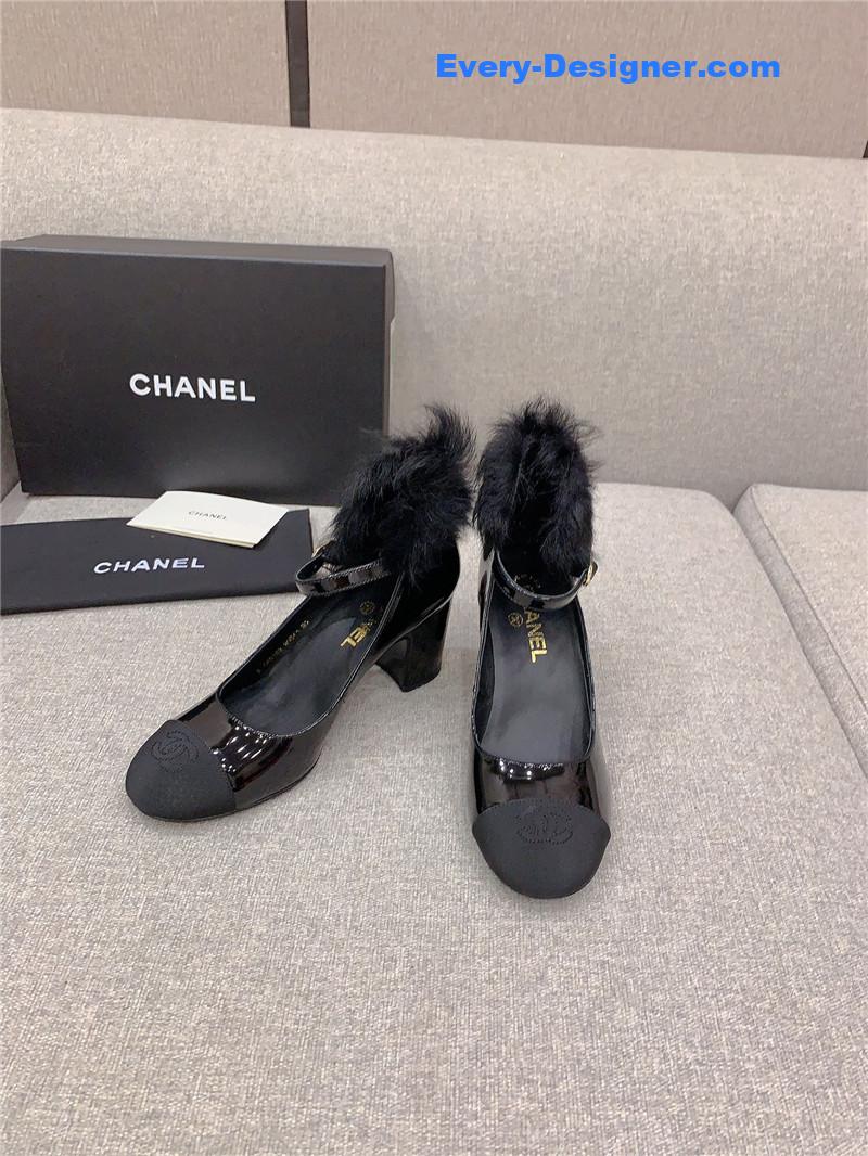 Ch**el new furry high heels