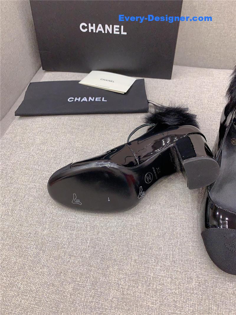 Ch**el new furry high heels
