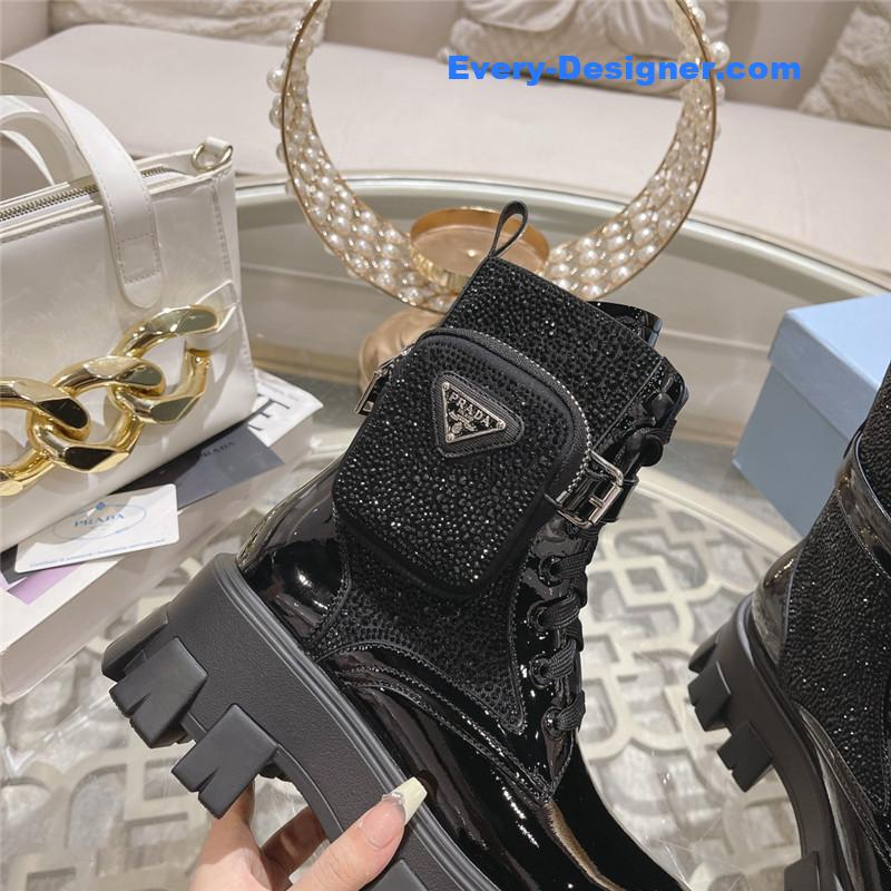 Pra*a monolith patent leather boots