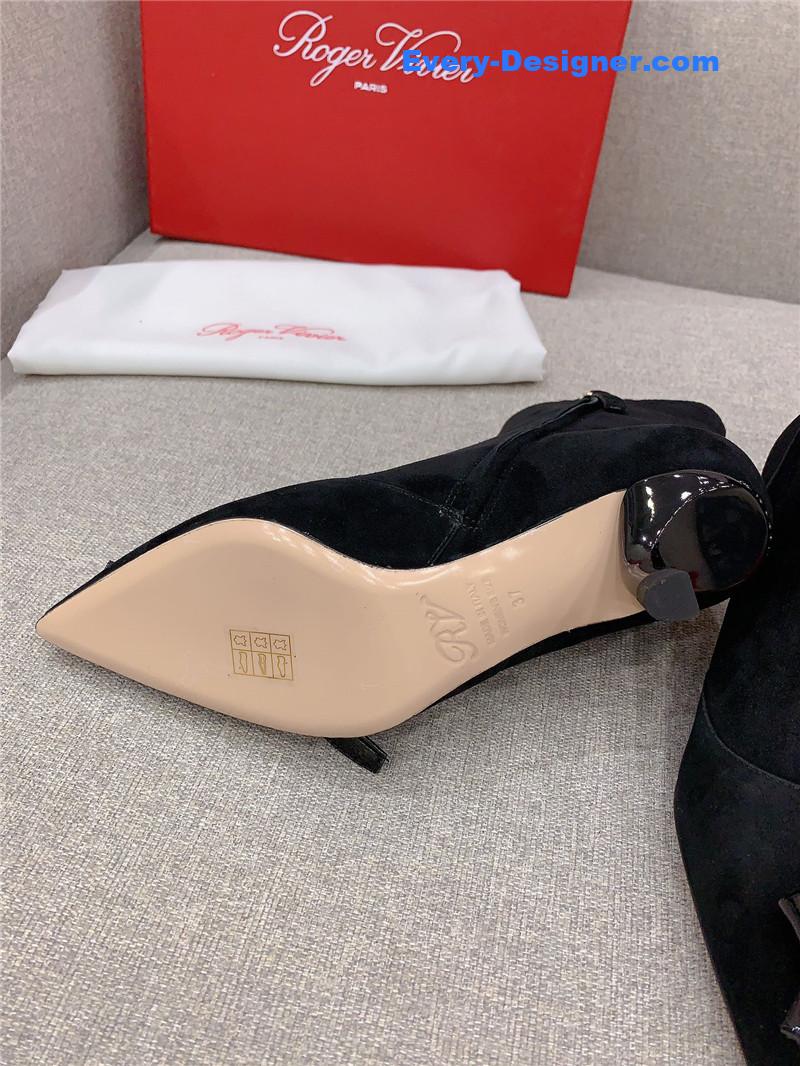 Roger Vivier Virgule Bow Suede Ankle Boots