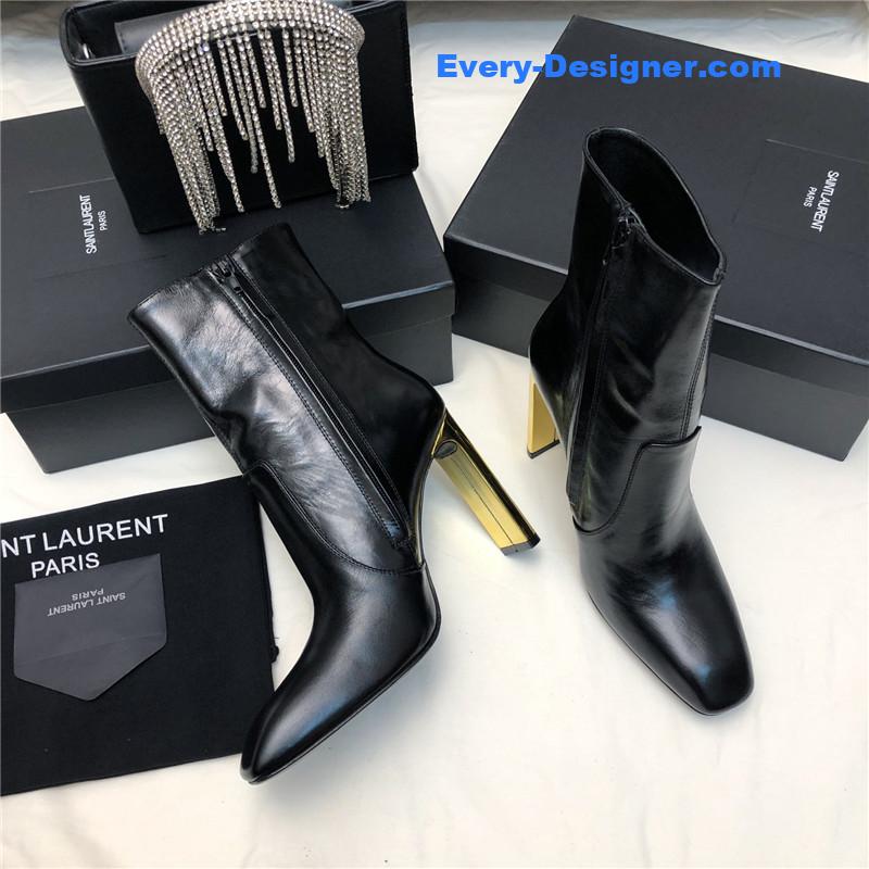 Sa1nt Lau*nt auteuil black leather metal heel booties