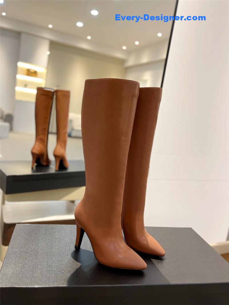 Sa1nt Lau*nt brown leather knee-high boots