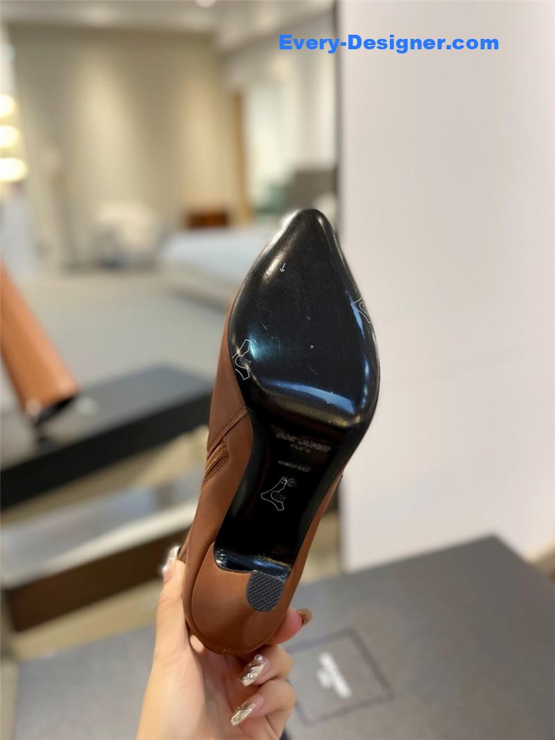 Sa1nt Lau*nt brown leather knee-high boots