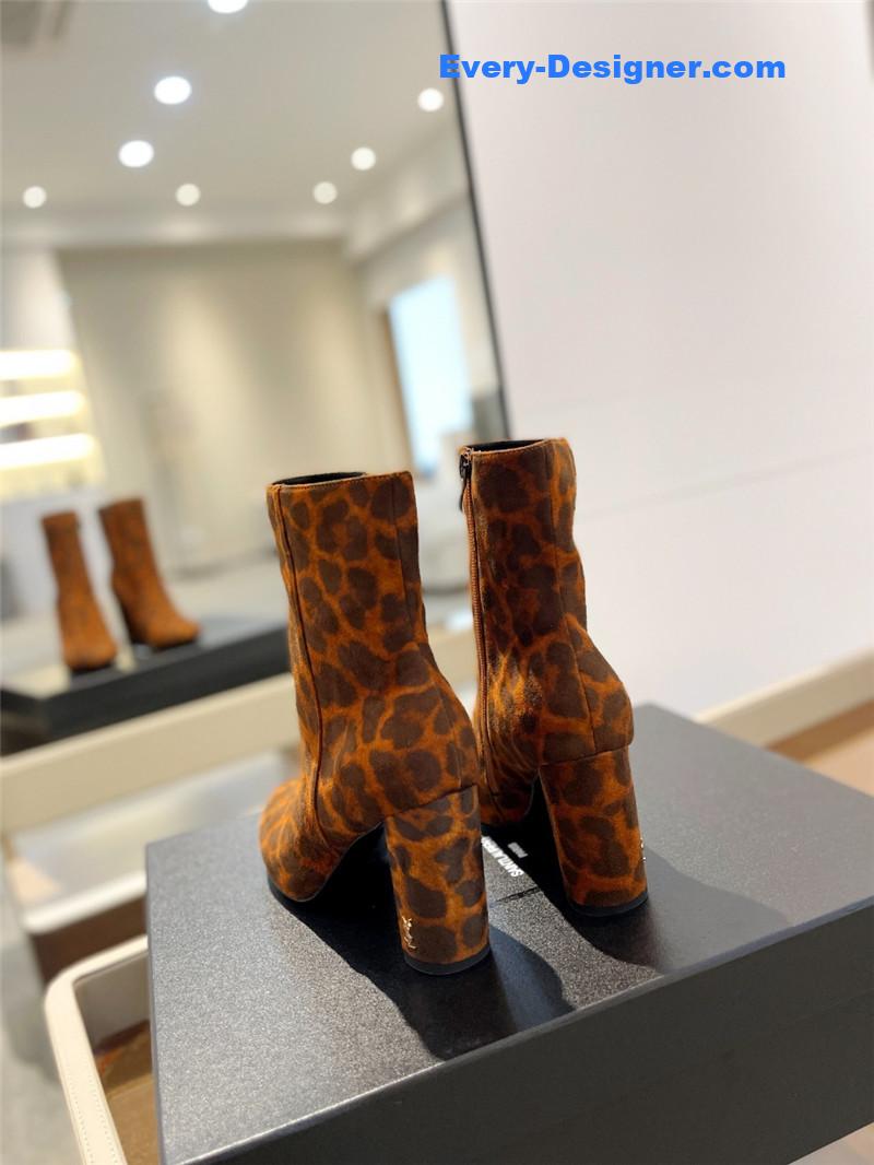 Sa1nt Lau*nt leopard heel suede boots