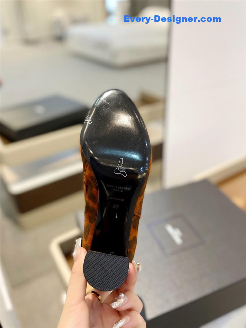 Sa1nt Lau*nt leopard heel suede boots