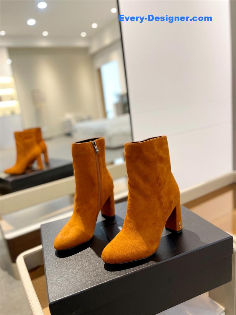 Sa1nt Lau*nt orange heel suede boots