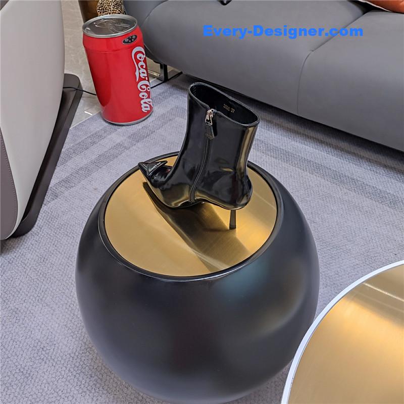 Pra*a pointed patent leather heel ankle boots