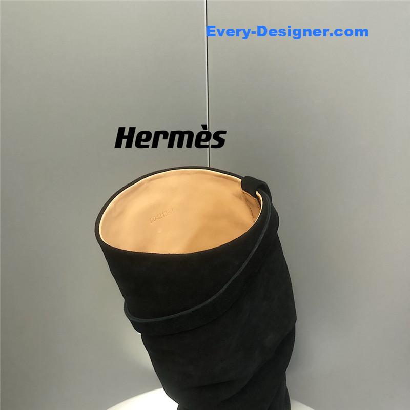 H**me5 black suede knee-length boots