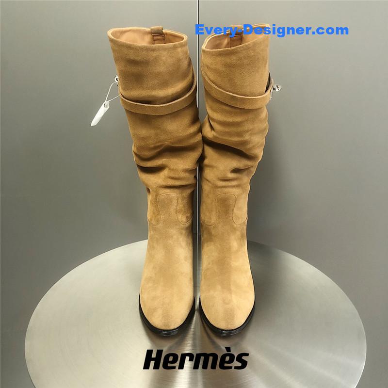 H**me5 beige suede knee-length boots
