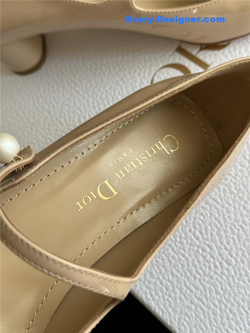 D10r small square toe mary jane shoes